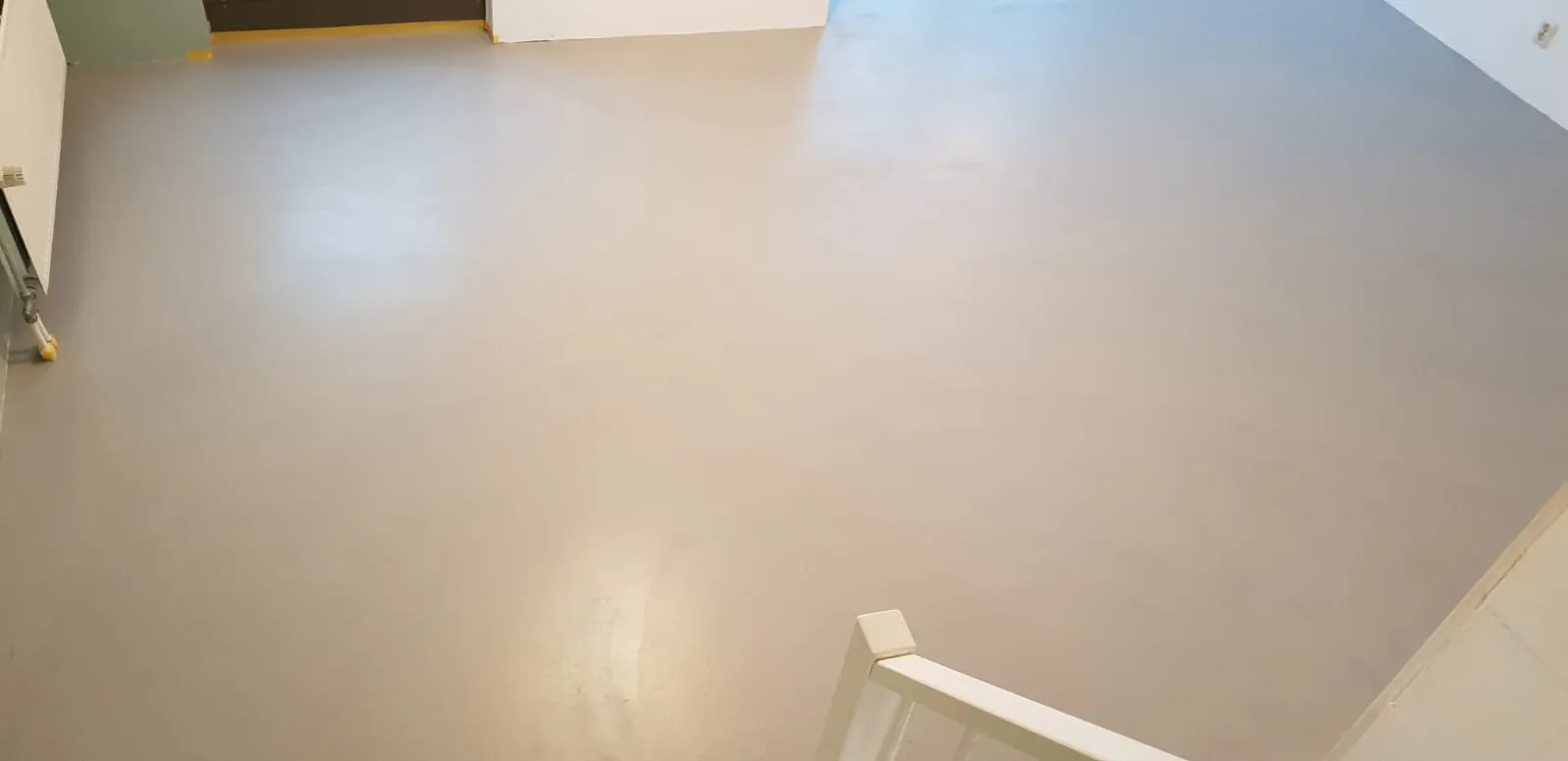 Epoxy gietvloer in garage